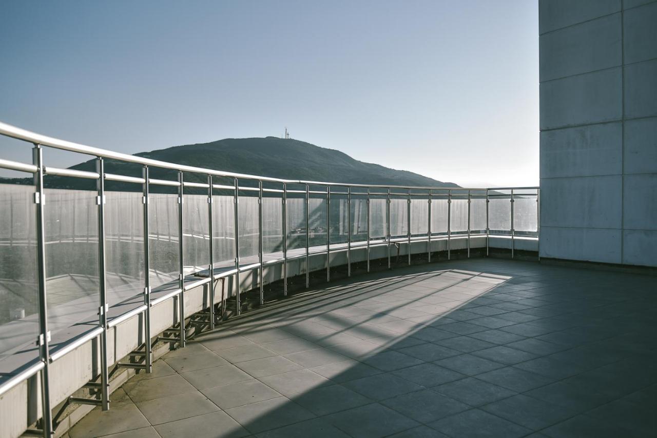 Sky Deluxe 2 Fitness & Spa Skopje Exterior foto